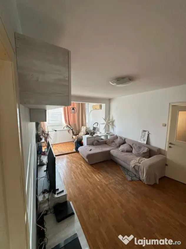 Calea Giulești, 2 camere, semidecomandat, etaj 4, suprafaț - Bucuresti (Bucuresti-Ilfov)