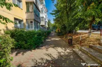 3 camere decomandat, etaj 1, două balcoane