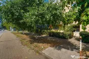 3 camere decomandat, etaj 1, două balcoane 