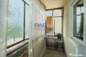 3 camere decomandat, etaj 1, două balcoane 