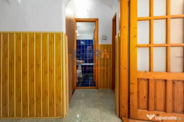 3 camere decomandat, etaj 1, două balcoane - Roman (Neamt)