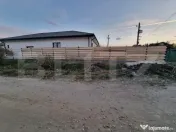 Casă parter de vânzare 