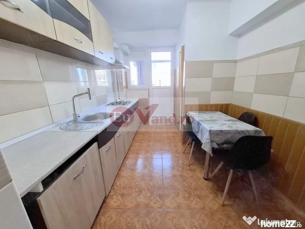 De inchiriat apartament cu 2 camere, zona Spitalul judetean, et. 2, 450 E - Galati (Galati)
