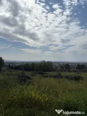 Teren intravilan 10 ari cu priveliște superbă – Str. Mir 