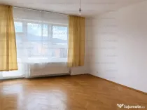 Apartament 2 camere, decomandat, spatios, zona Tractorul!
