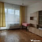 Apartament 2 camere, decomandat, spatios, zona Tractorul! 