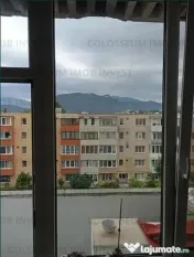 Apartament 2 camere, decomandat, spatios, zona Tractorul! 