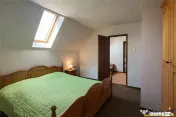 Casa solida,farmec autentic,echipata, garaj incalzit,pod,cur 