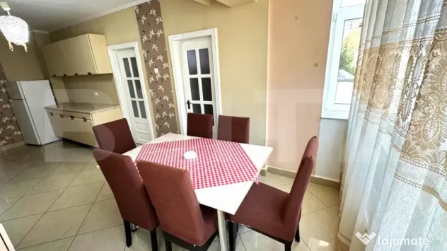 Inchiriere apartament 4 camere, langa Parcului Municipal - Bistrita (Bistrita-Nasaud)