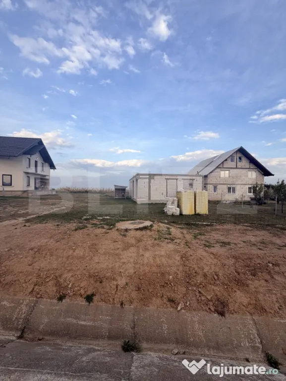 0% Comision | Casă 86 mp BCA + 10 Ari Teren, Berchisesti - - Suceava (Suceava)