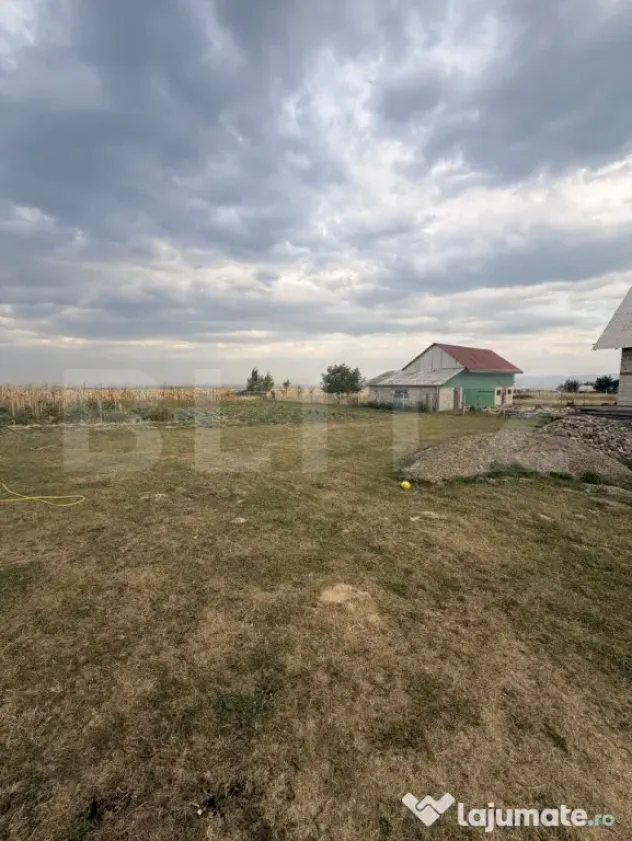 0% Comision | Casă 86 mp BCA + 10 Ari Teren, Berchisesti - - Suceava (Suceava)