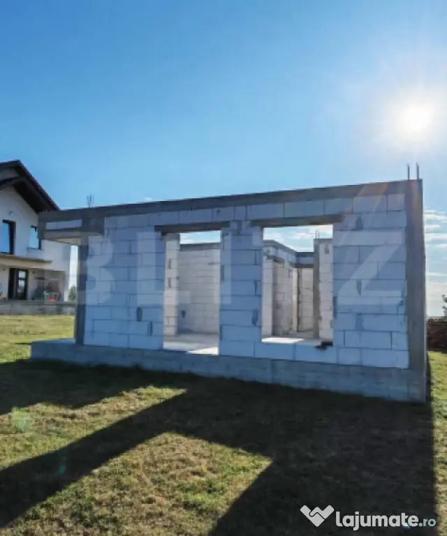 0% Comision | Casă 86 mp BCA + 10 Ari Teren, Berchisesti - - Suceava (Suceava)
