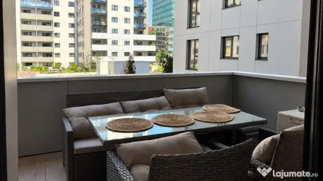 Apartament 3 camere Cortina North - Bucuresti (Bucuresti-Ilfov)