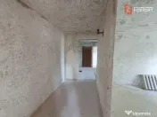 Apartament 3 camere decomandat, gata de renovat, Zona Freido
