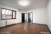 Carol Davila - Casa de familie in Cotroceni, 232 mp, 10 camere 