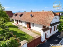Casa traditionala transilvaneana in zona pitoresca