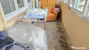 Vand apartament 3 camere dec, Deva, GARAJ, BOXA ,Imp. Traian, etaj 3