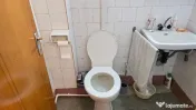 Vand apartament 3 camere dec, Deva, GARAJ, BOXA ,Imp. Traian, etaj 3