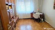 Vand apartament 3 camere dec, Deva, GARAJ, BOXA ,Imp. Traian, etaj 3