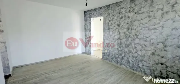 Exclusivitate - 2 camere Viziru 3, renovat, 37000 euro - Braila (Braila)
