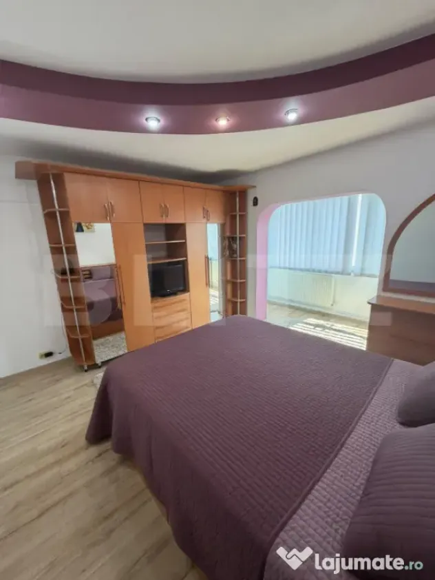 Spațiu, Liniște și Flexibilitate Apartament 3 Camere - 80 - Brasov (Brasov)