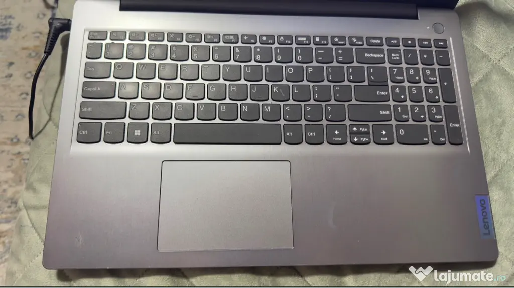 Lenovo IdeaPad 3