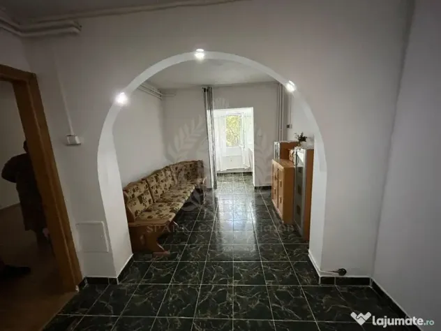 APARTAMENT 2 CAMERE //ZONA PALTINIS//INTRAREA REGIMENTULUI - Ploiesti (Prahova)