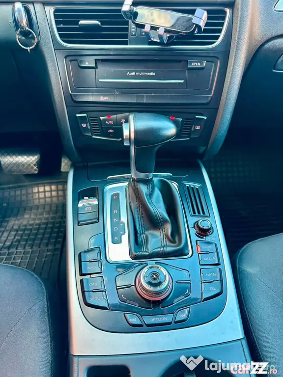 Audi A4 automat | 2.0 tdi | 2011 - Buhusi (Bacau)