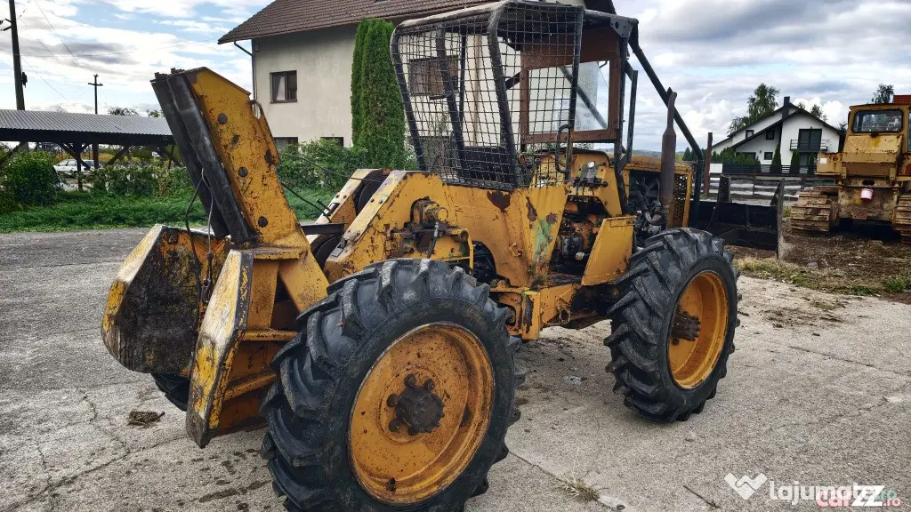 Tractor articulat forestier TAF Iwafuji - Satu Mare (Satu-Mare)