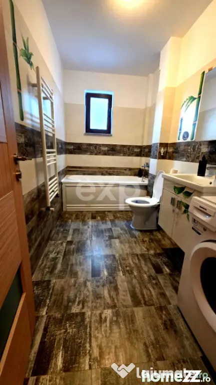 Apartament 2 camere decomandat, in Trivale Complex 3 Bloc No - Pitesti (Arges)