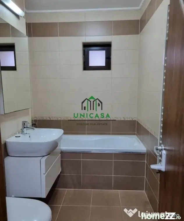 Apartament 4 camere - Zona Nord - Ramnicu Valcea (Valcea)