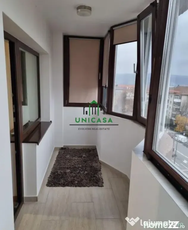 Apartament 4 camere - Zona Nord - Ramnicu Valcea (Valcea)