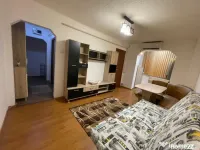 Apartament 3 camere, etaj 3/4, Craiovița – zona Materna