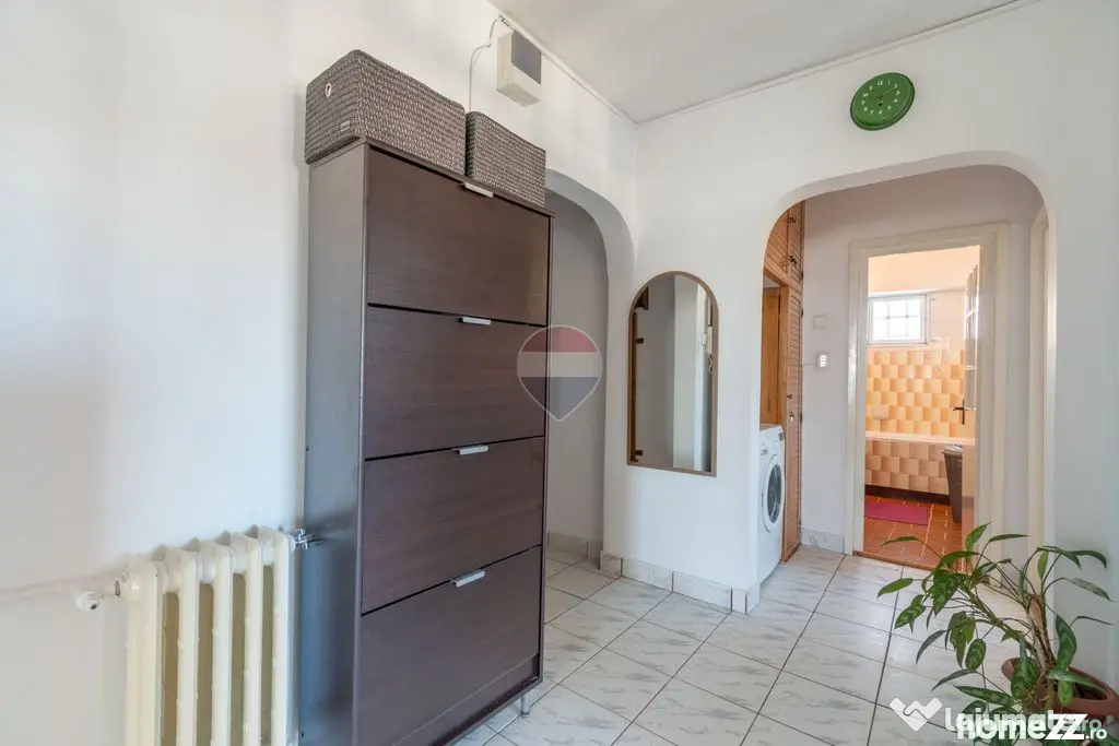 Apartament cu 2 camere decomandat de inchiriat Str.Bucure... - Cluj-Napoca (Cluj)