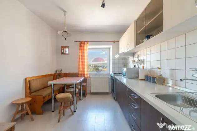 Apartament cu 2 camere decomandat de inchiriat Str.Bucure... - Cluj-Napoca (Cluj)