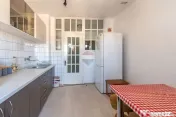 Apartament cu 2 camere decomandat de inchiriat Str.Bucuresti, 60mp