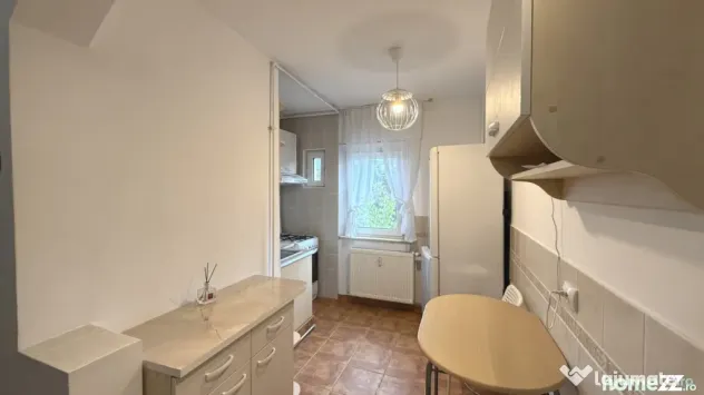 Carsoniera decomandata , prima inchiriere, Mall Vitan - Bucuresti (Bucuresti-Ilfov)