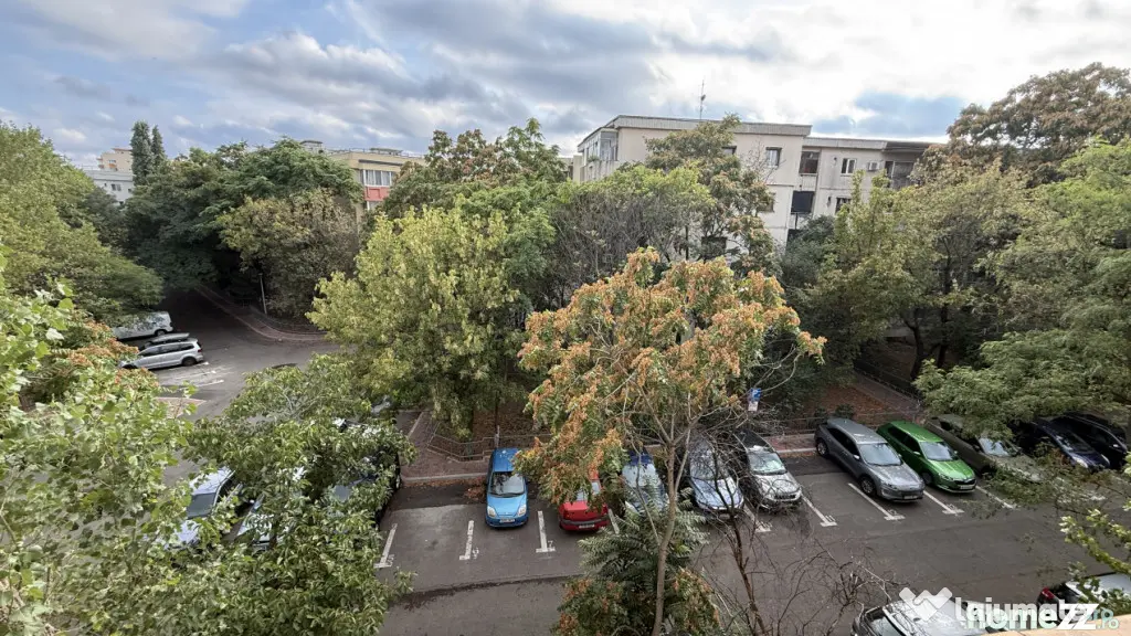 Carsoniera decomandata , prima inchiriere, Mall Vitan - Bucuresti (Bucuresti-Ilfov)