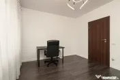 Casă ideală pentru familie–4 camere, curte amenajată... 