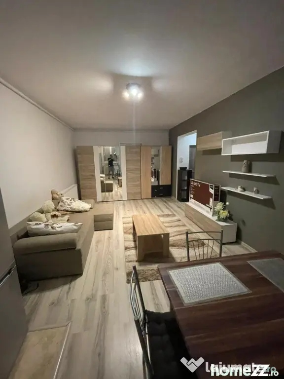 Apartament cu 2 camere, mobilat și utilat, disponibil - Ploiesti (Prahova)
