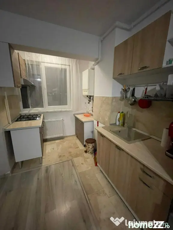 Apartament cu 2 camere, mobilat și utilat, disponibil - Ploiesti (Prahova)