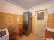 Apartament 2 camere decomandat, et. 1, CT, 51 mp, zona Gări 