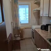 Piata sudului etaj 6 decomandat 