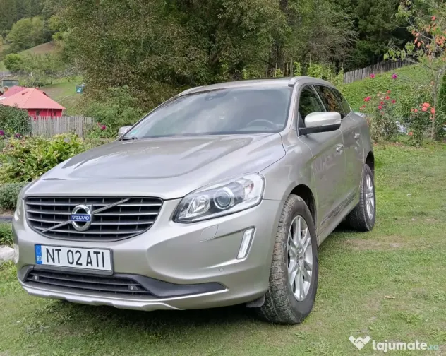 Vând Volvo XC 60 2014