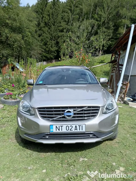 Vând Volvo XC 60 2014