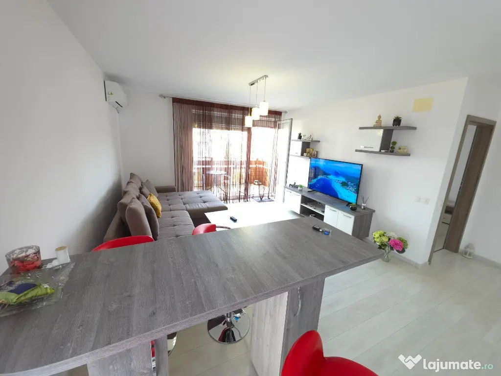 Studio Urban Coresi+loc parcare proprietar - Brasov (Brasov)