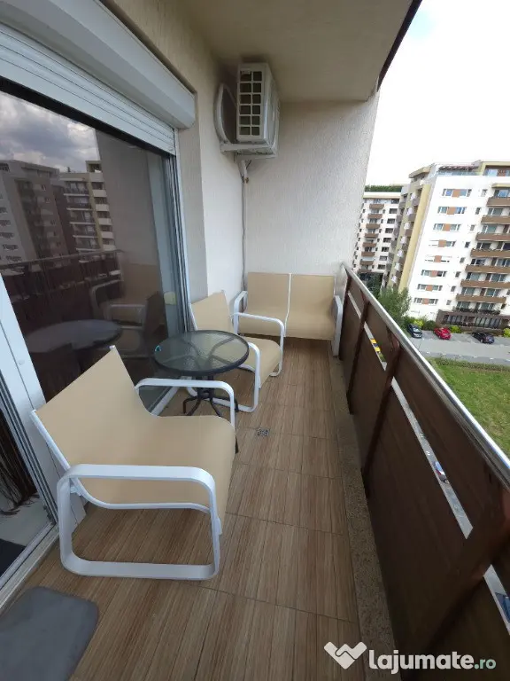Studio Urban Coresi+loc parcare proprietar - Brasov (Brasov)