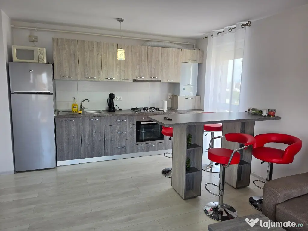 Studio Urban Coresi+loc parcare proprietar - Brasov (Brasov)