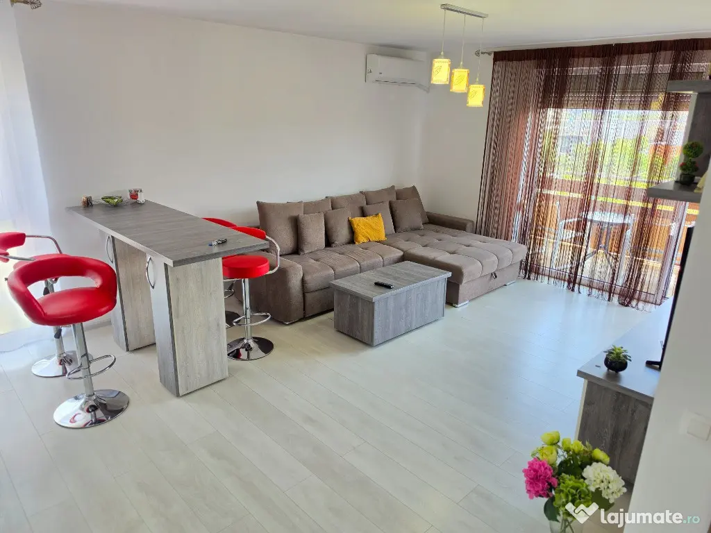 Studio Urban Coresi+loc parcare proprietar - Brasov (Brasov)