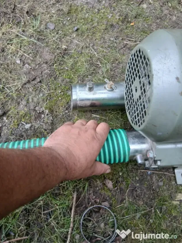 Aerator pentru oxigenare a apei